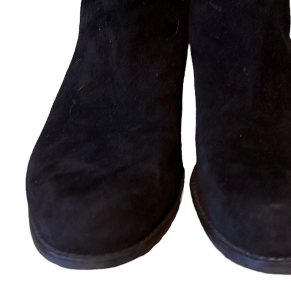 Stuart Weitzman Easy On Reserve Bootie - Picture 12 of 16